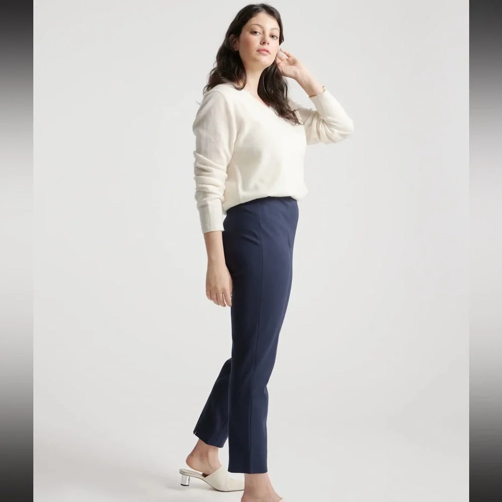 Quince SZ 8 Navy Ponte ultra stretch Pintuck Ankle Pants -NWOT - Never Worn! - Picture 1 of 13